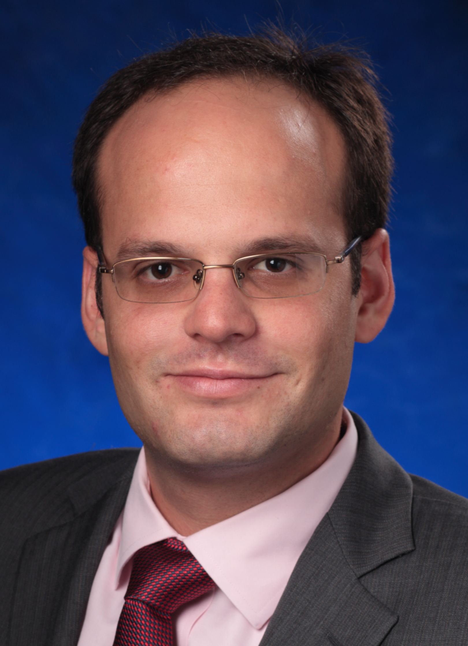 Professional photo of Eduardo